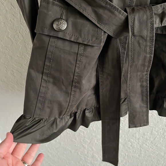 Banana Republic olive drab ruffle trench coat - Picture 8 of 12